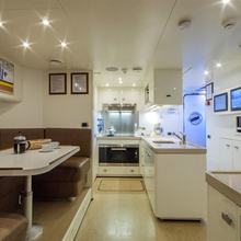Plan B of Freedom Yacht 
