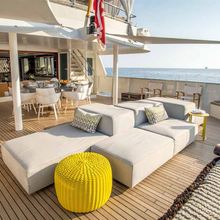 Zulu Yacht 