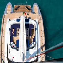 Huitane Yacht 
