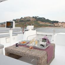Crocodile Daddy Yacht 