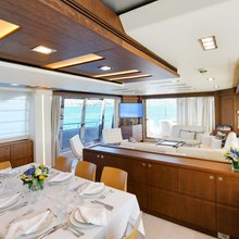 Infinitas Yacht 