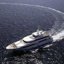 Palatial Yacht 
