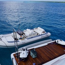 Papaito Yacht 