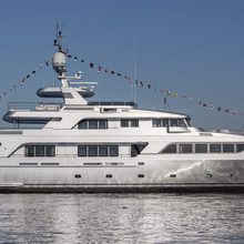 Dragoluna Yacht 