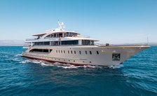 Private yacht charter QUEEN ELEGANZA announces final availability for discounted Croatia yacht charters