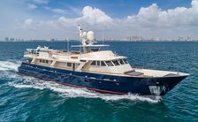 Enjoy extra time on a New England yacht charter with ARIADNE
