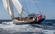 Greece yacht charters prepare to hit the waves for the 2025 Cyclades Cup