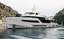 Embrace the winter sun with reduced rate Caribbean yacht charters onboard superyacht rental HEEUS