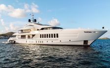 Heesen superyacht charter MOSKITO announces last-minute availability for St Barts New Year's Eve celebrations