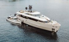 Sanlorenzo motor yacht SAL offers 10% off remaining August yacht charters in the West Mediterranean