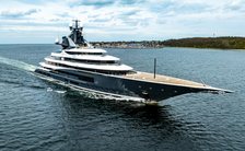 Iconic 122M superyacht charter KISMET scoops double win at 2025 World Superyacht Awards 