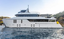 Superyacht ZEEMAR Joins the Croatia Yacht Charter Scene for East Mediterranean Escapes