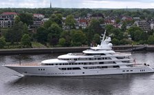 Delivered: 117m BOARDWALK Bids Traditional Farewell To Blumenthal As She Embarks On Maiden Voyage