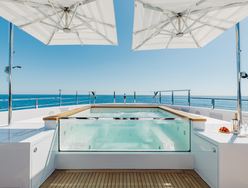 Neverland II photo 2