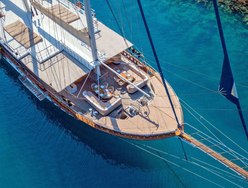 Grand Admiral photo 2