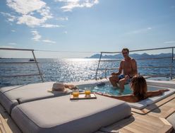 Christal Mio photo 2