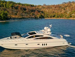 Sunseeker Predator 72 Ghost photo 1