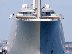 S/Y A photo 3
