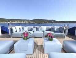 Sundeck Seating