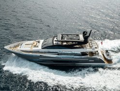 Lady B II photo 1