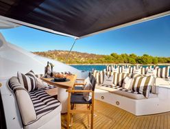 Sunseeker Predator 72 Ghost photo 3