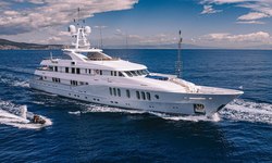Rare Find yacht charter 