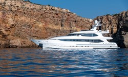 Iravati yacht charter 