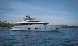George Five yacht charter 