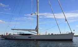 Mes Amis yacht charter 