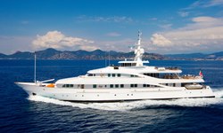 Lou Spirit yacht charter