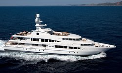 Lucky Lady yacht charter 
