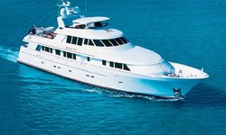 Murphy's Law yacht charter 