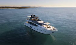 EM3 yacht charter 