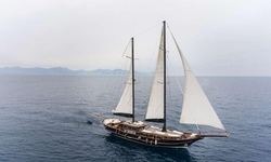 Angelique yacht charter 