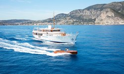 Malahne yacht charter