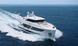 Aqua Life yacht charter 