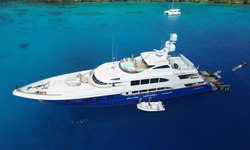 La Dea II yacht charter 
