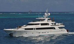 Ostara yacht charter 