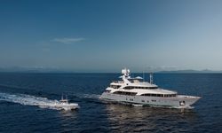 Justa Delia yacht charter 