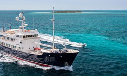 Pioneer yacht charter 