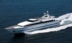 Obsesion yacht charter 