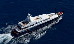 Baraka yacht charter 