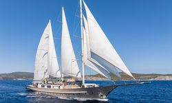 The Langley yacht charter 