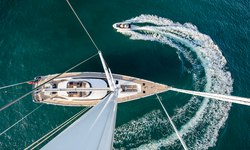 Twilight II yacht charter 