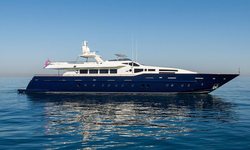 Condor A yacht charter 