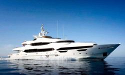 Alessandra III yacht charter 