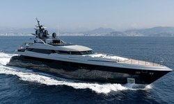 SaraStar yacht charter