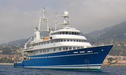 Blue Shadow yacht charter 