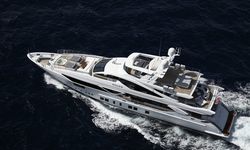 Willow yacht charter 