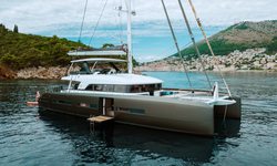 La Gatta yacht charter 